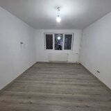Titan, Postavarului, parter inalt